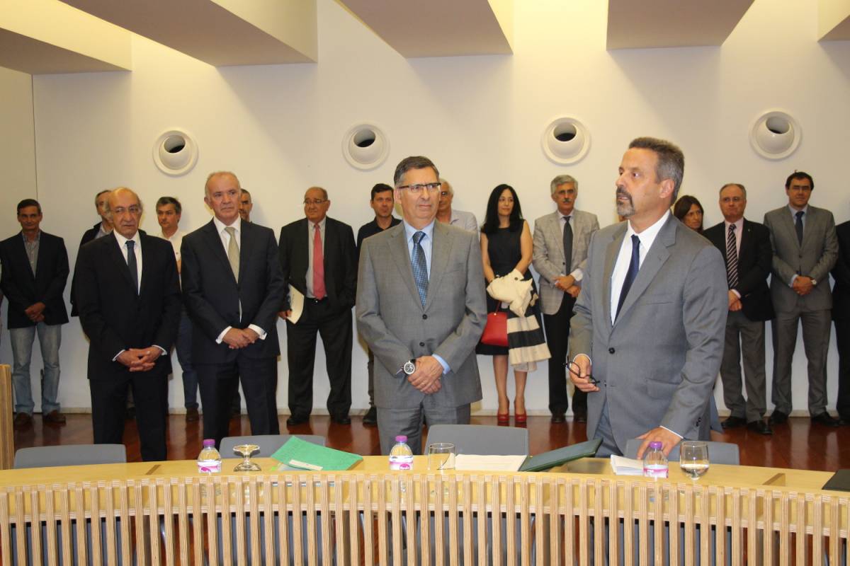 Professor Virgílio Machado taking office