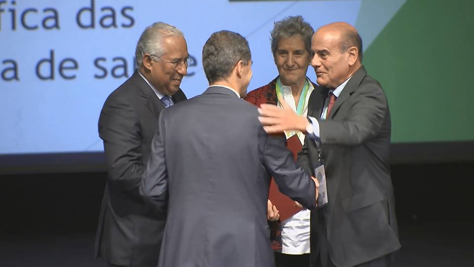 Professor António Rendas recebe Medalha de Mérito Científico