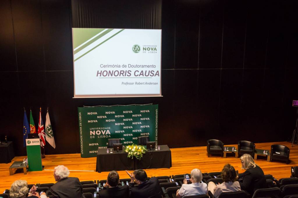 Ceremony of conferement of the title of Doctor Honoris Causa to Prof. Robert Anderson